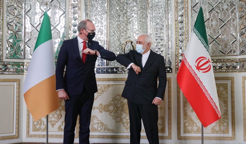 وزیر خارجه ایرلند: گزارش‌ها در مورد رفتار با مسیحیان در ایران بسیار نگران کننده است