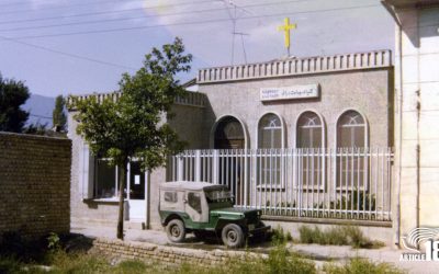 تیغ فروش بر گردن کلیسای مصادره شده شهر گرگان