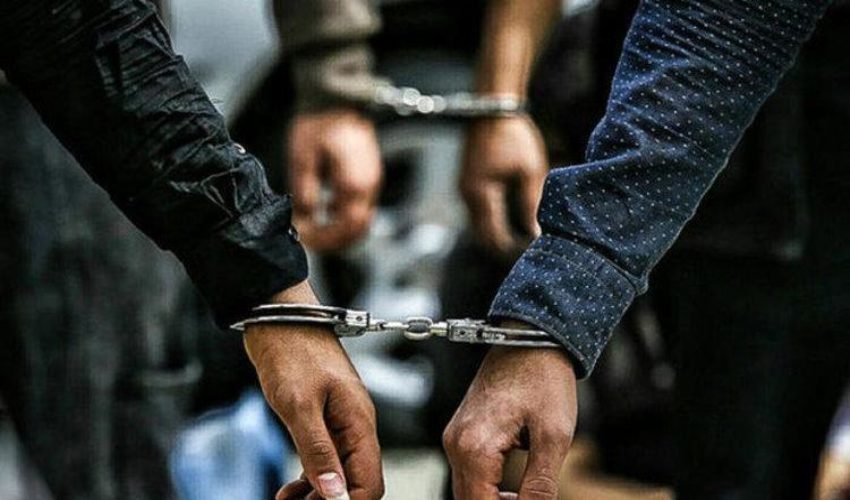 12 Christians arrested by Revolutionary Guards in three cities