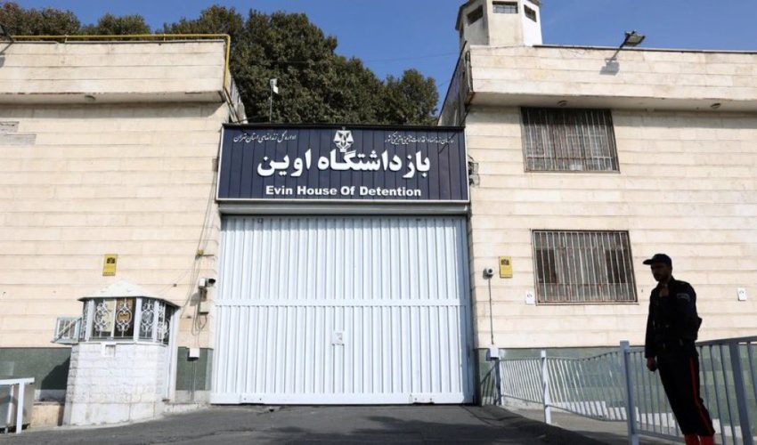 Prisoners including Christians transferred after strike on Evin