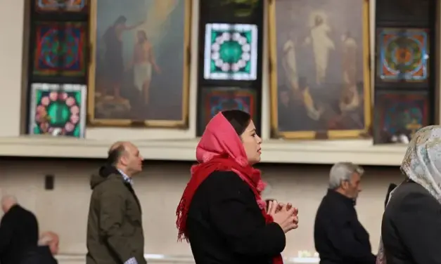 Suspended refugee programme offered ‘lifeline’ to Iran’s persecuted minorities