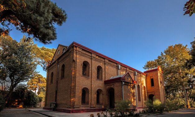 Tehran church to be seized after residents ordered to leave