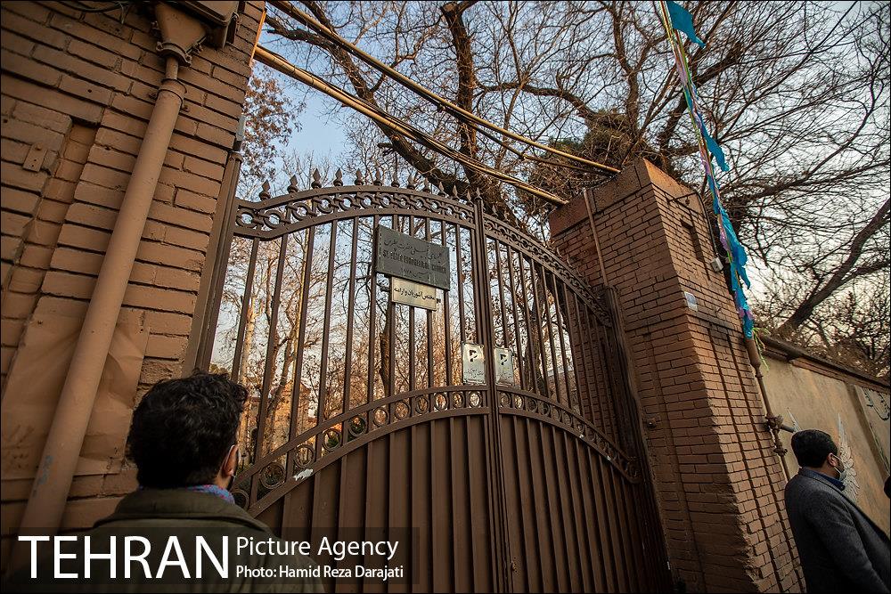 Guards posted outside seized Tehran church to prevent re-entry